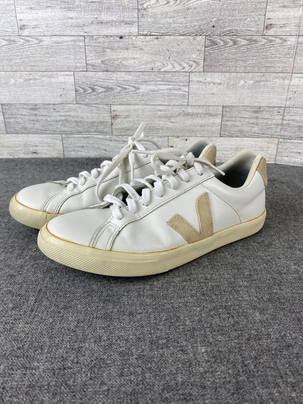VEJA ESPLAR Low-Top LEATHER Sneakers Size 8 Sustainable Retro Design 52067931